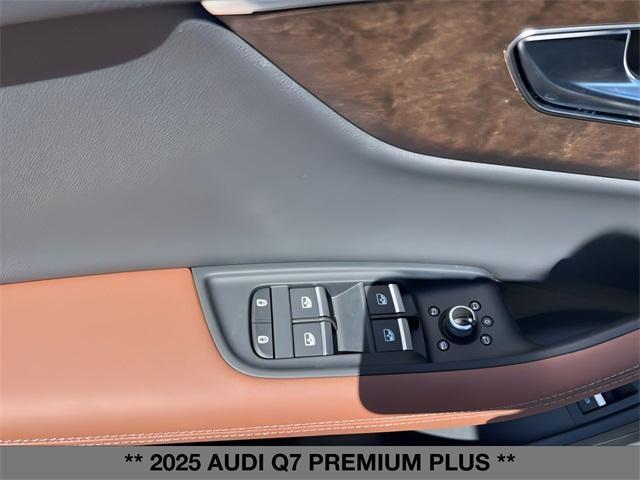 new 2025 Audi Q7 car, priced at $73,350