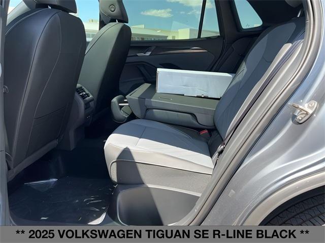 new 2025 Volkswagen Tiguan car, priced at $39,931