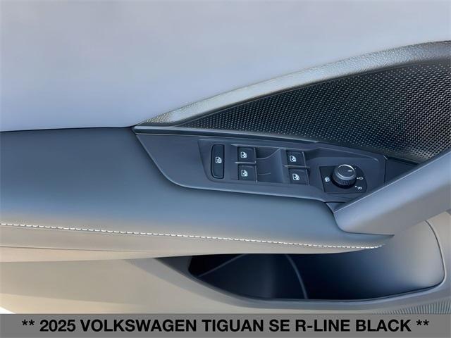 new 2025 Volkswagen Tiguan car, priced at $39,931