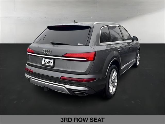 new 2025 Audi Q7 car, priced at $65,500