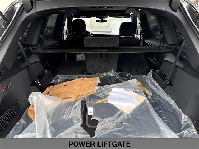 new 2025 Audi Q7 car, priced at $65,500