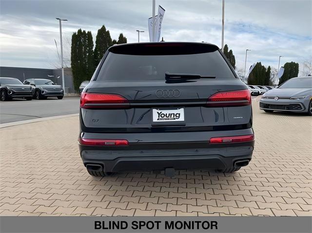 new 2025 Audi Q7 car, priced at $73,995