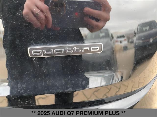new 2025 Audi Q7 car, priced at $73,995