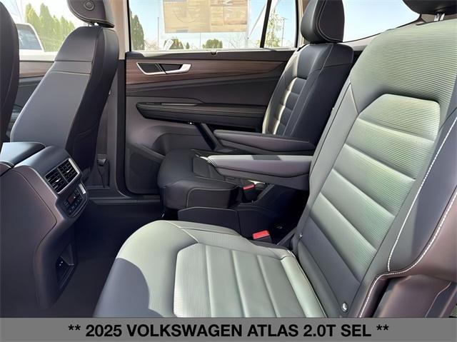 new 2025 Volkswagen Atlas car, priced at $52,684