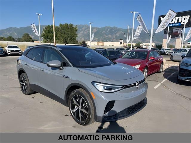 new 2025 Volkswagen ID.4 car, priced at $56,261