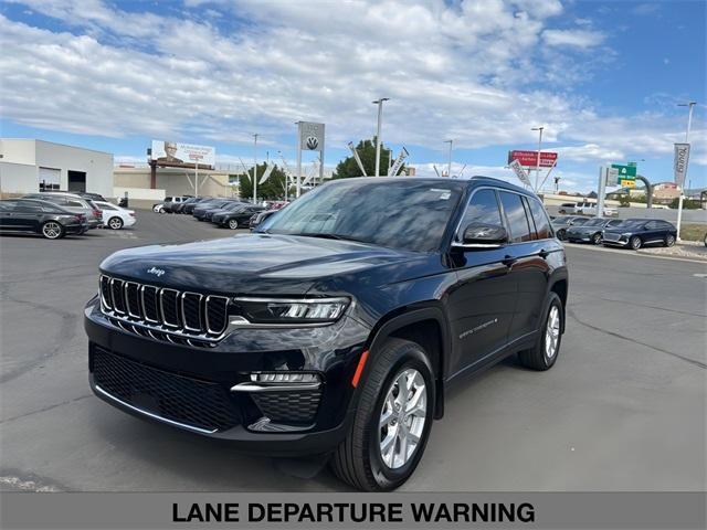 used 2024 Jeep Grand Cherokee car, priced at $34,999