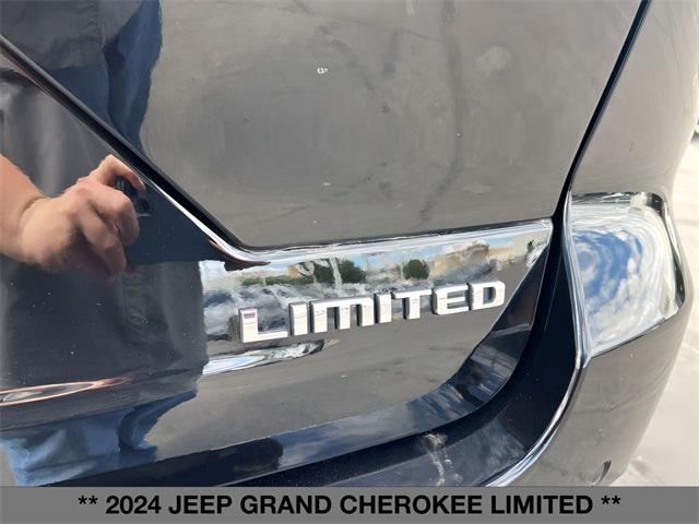 used 2024 Jeep Grand Cherokee car, priced at $34,999