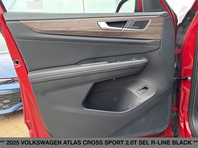 used 2025 Volkswagen Atlas Cross Sport car, priced at $42,998