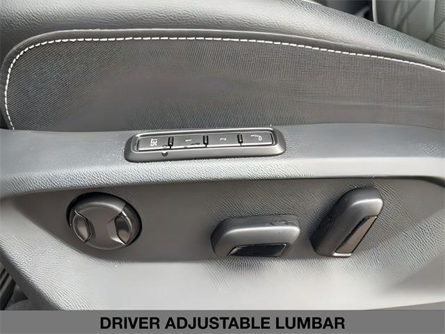 used 2025 Volkswagen Atlas Cross Sport car, priced at $42,998