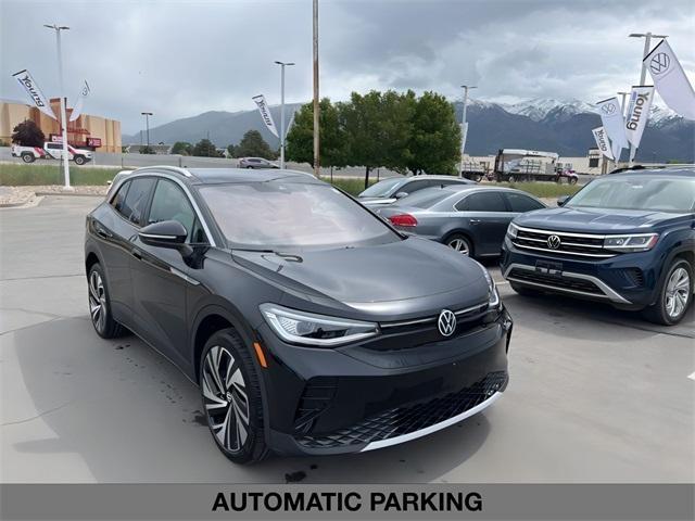new 2025 Volkswagen ID.4 car, priced at $57,295