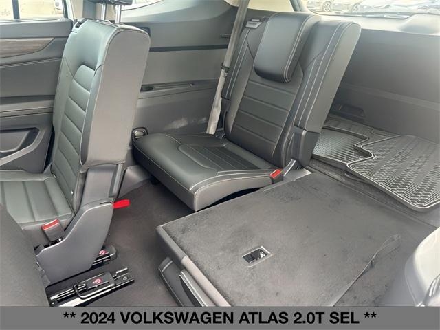 used 2024 Volkswagen Atlas car, priced at $35,499