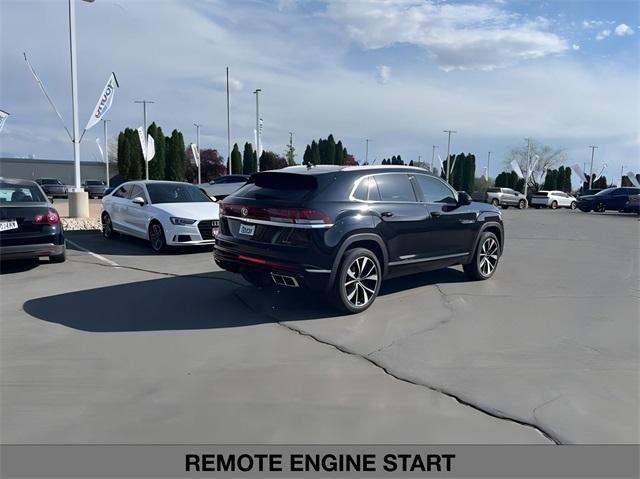 new 2025 Volkswagen Atlas Cross Sport car, priced at $55,016