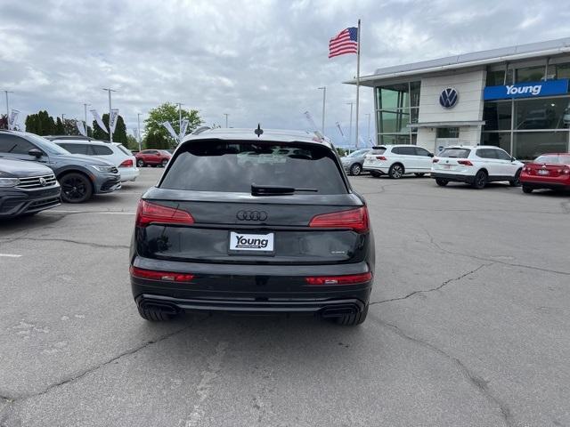 new 2025 Audi Q5 car, priced at $59,340