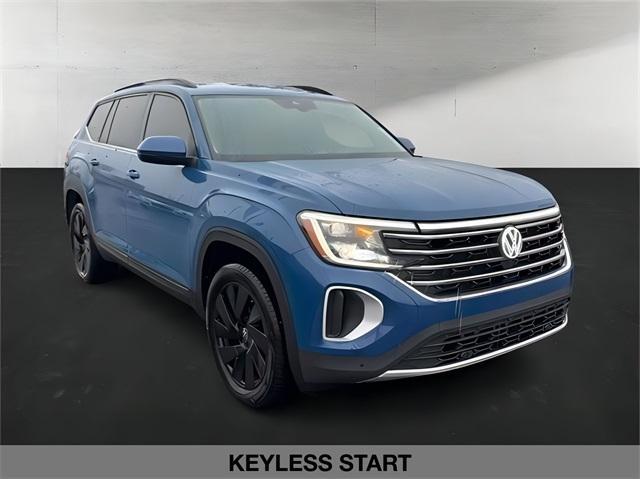 new 2025 Volkswagen Atlas car, priced at $45,995