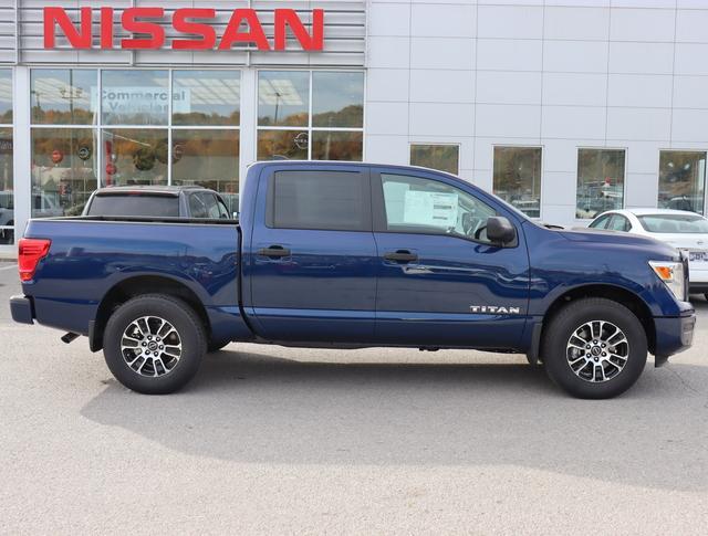 new 2024 Nissan Titan car, priced at $45,268