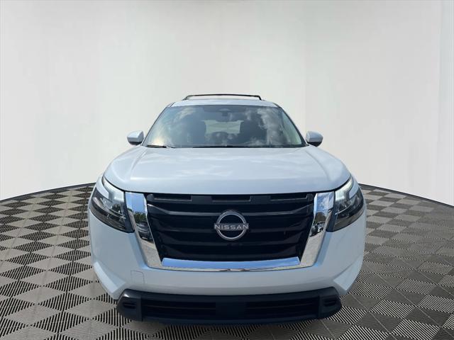 new 2025 Nissan Pathfinder car, priced at $41,308