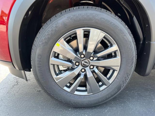 new 2025 Nissan Pathfinder car, priced at $40,378