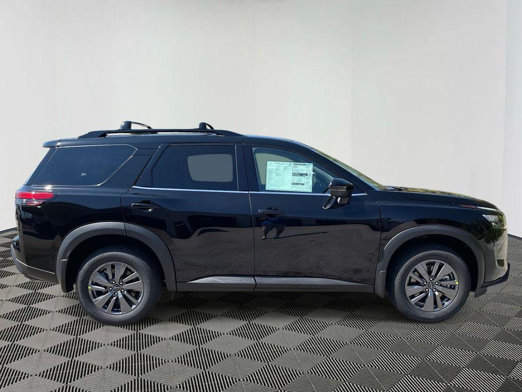 new 2025 Nissan Pathfinder car, priced at $35,174