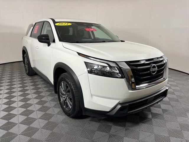 used 2024 Nissan Pathfinder car, priced at $30,481