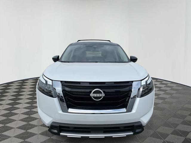 new 2025 Nissan Pathfinder car, priced at $48,548