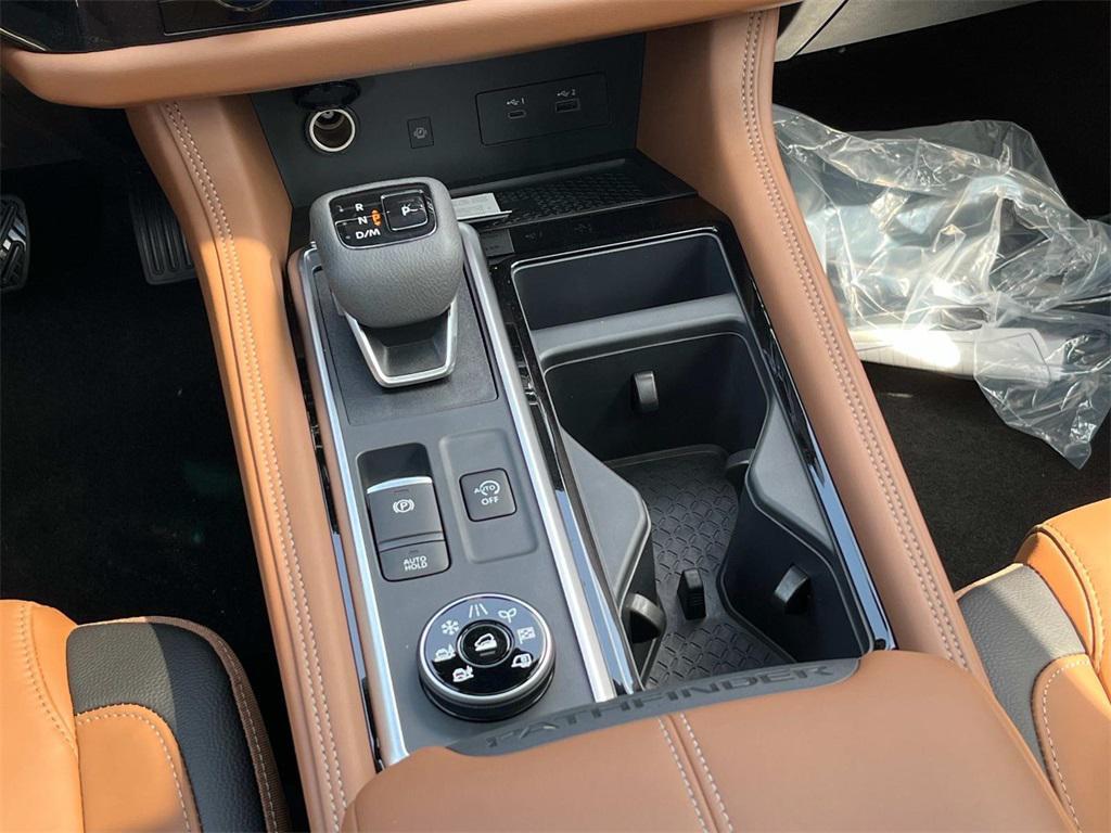 new 2025 Nissan Pathfinder car, priced at $50,348