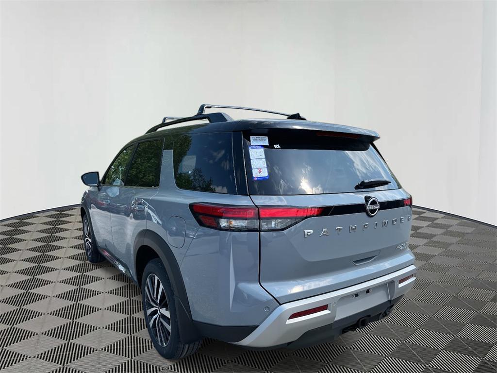 new 2025 Nissan Pathfinder car, priced at $50,348