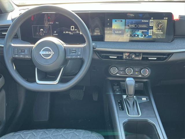 new 2025 Nissan Kicks car, priced at $26,066