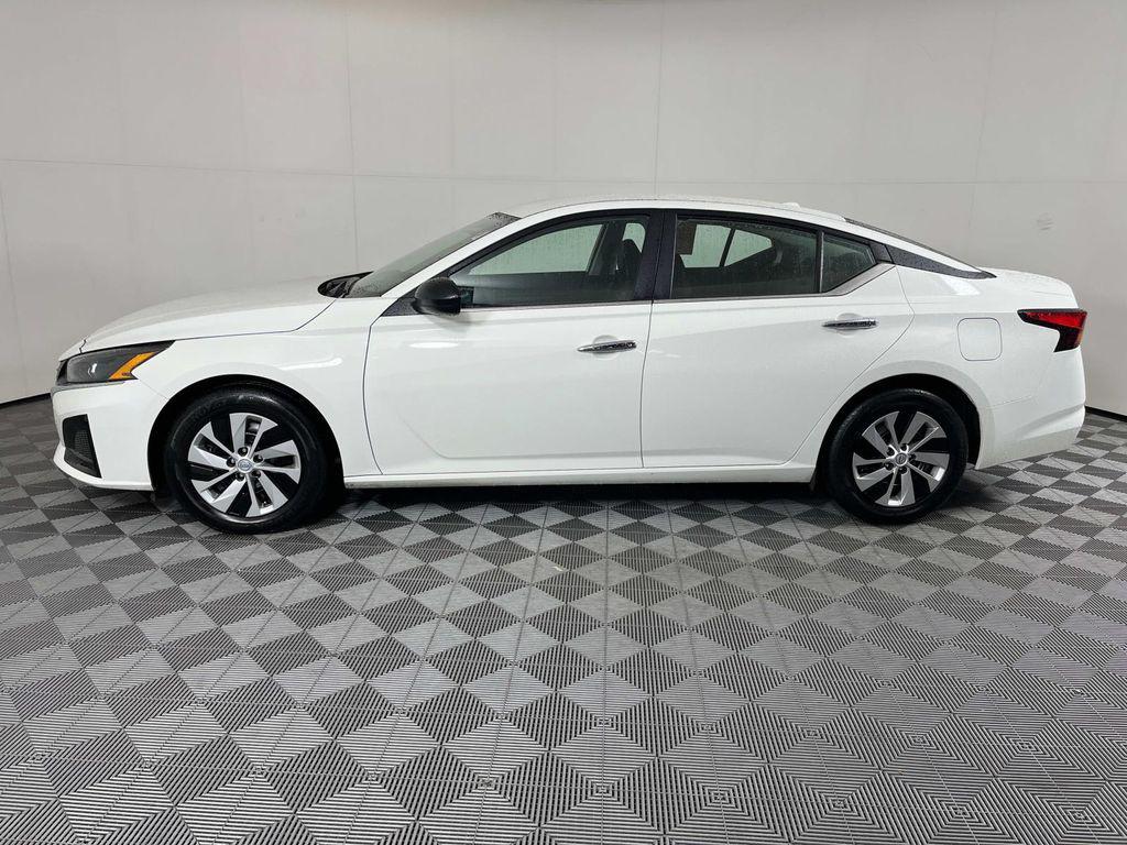 used 2025 Nissan Altima car, priced at $21,329