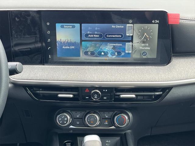 new 2025 Nissan Kicks car, priced at $27,885