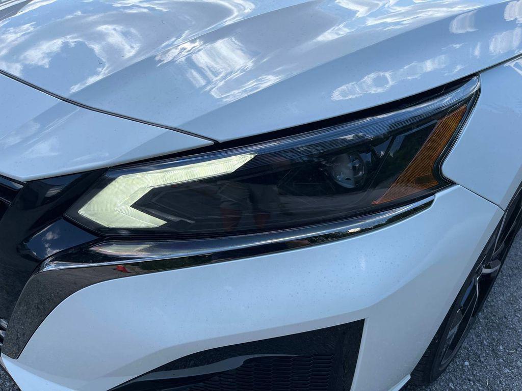 new 2025 Nissan Altima car, priced at $31,421