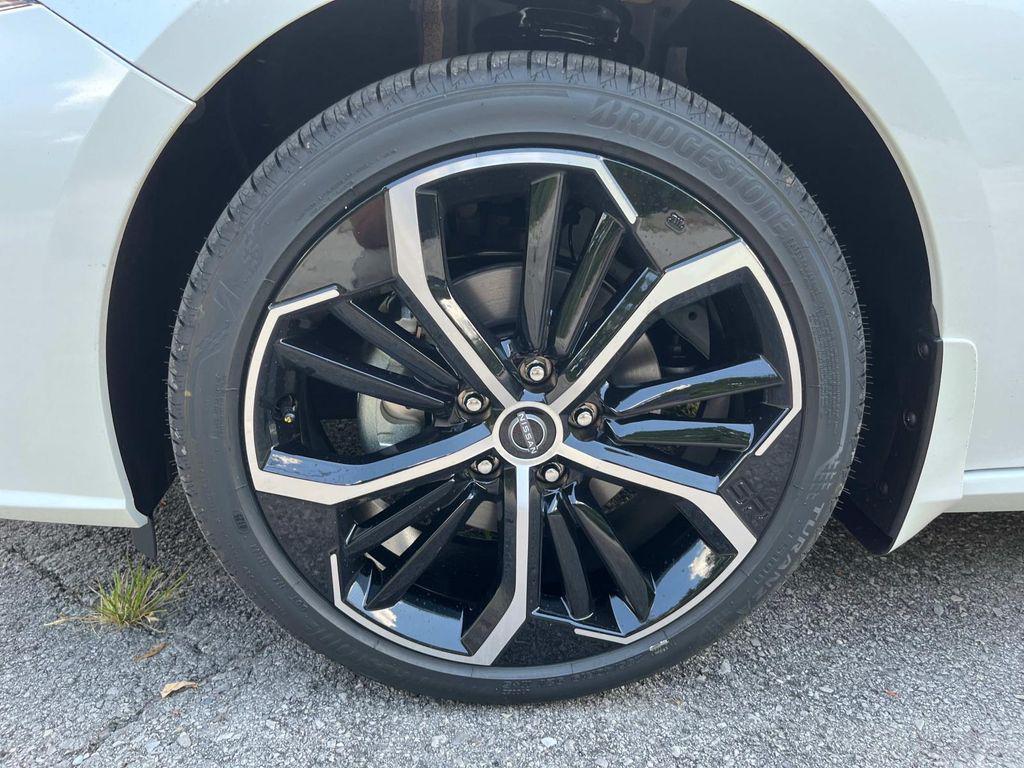 new 2025 Nissan Altima car, priced at $31,421