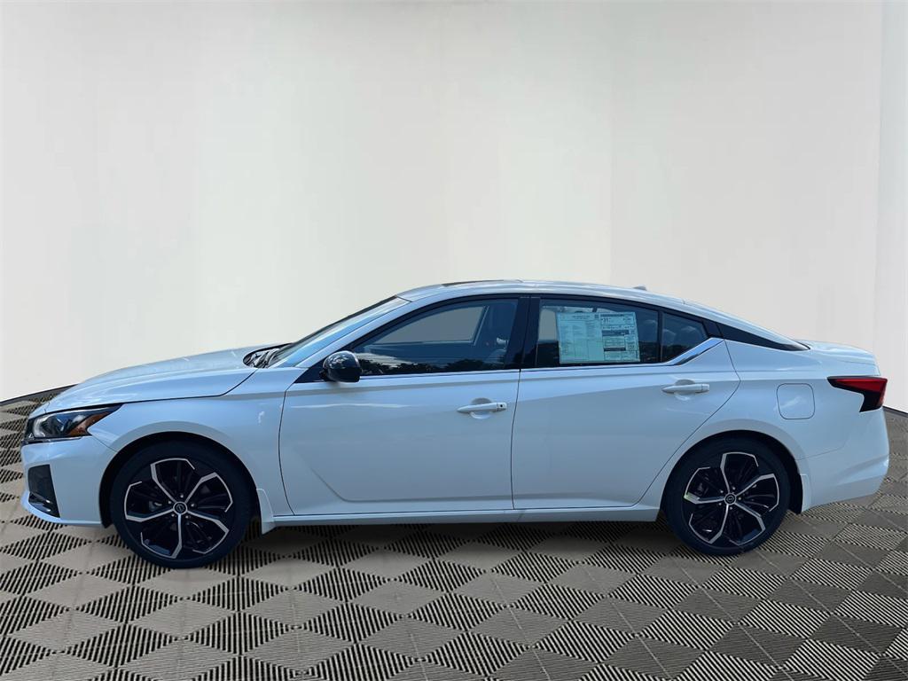 new 2025 Nissan Altima car, priced at $31,421