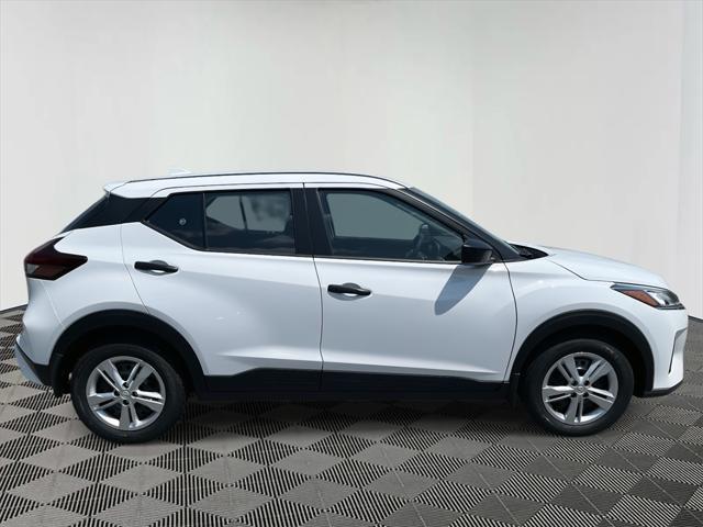 new 2025 Nissan Kicks car, priced at $21,949