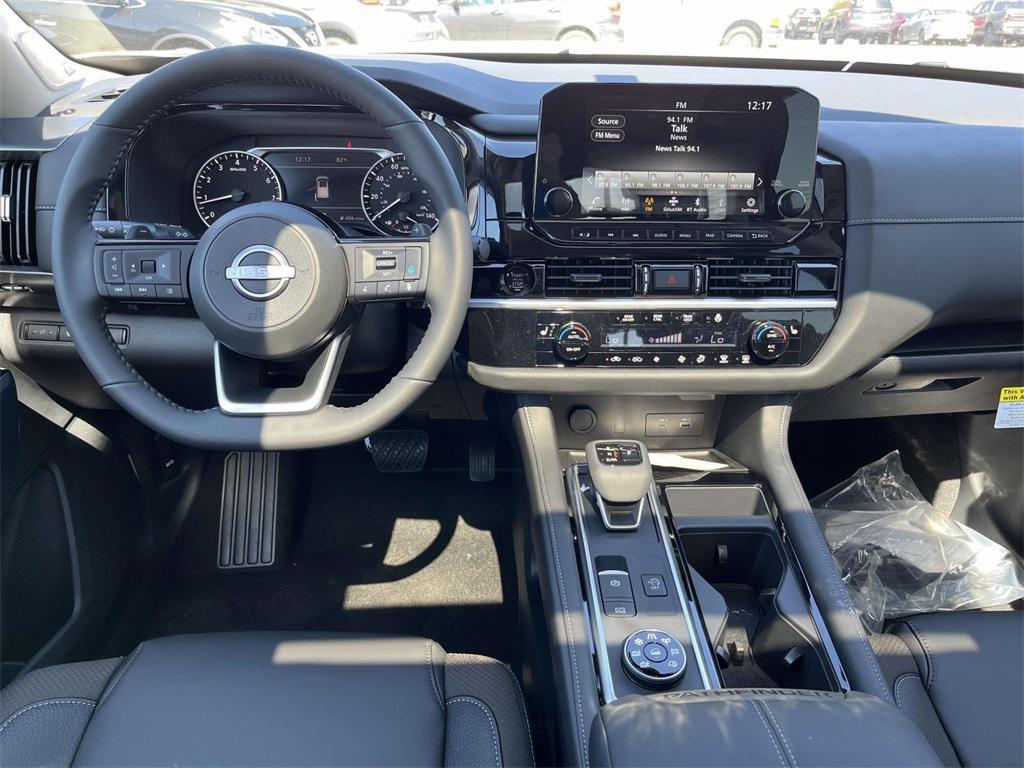 new 2025 Nissan Pathfinder car, priced at $40,844