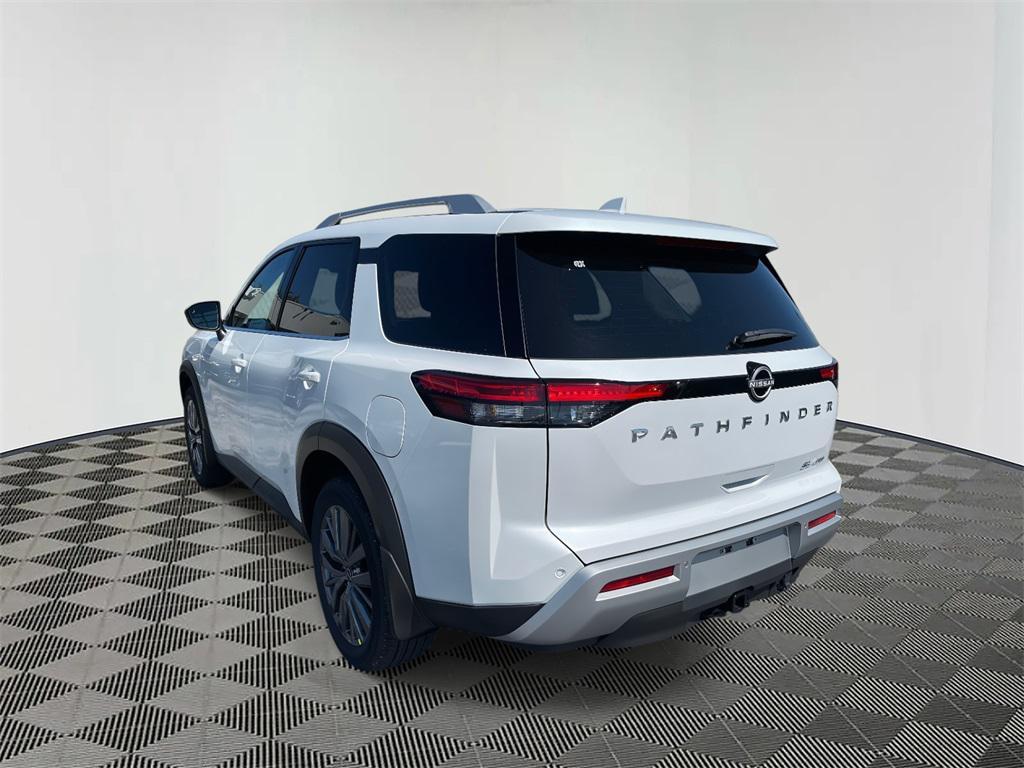 new 2025 Nissan Pathfinder car, priced at $40,844