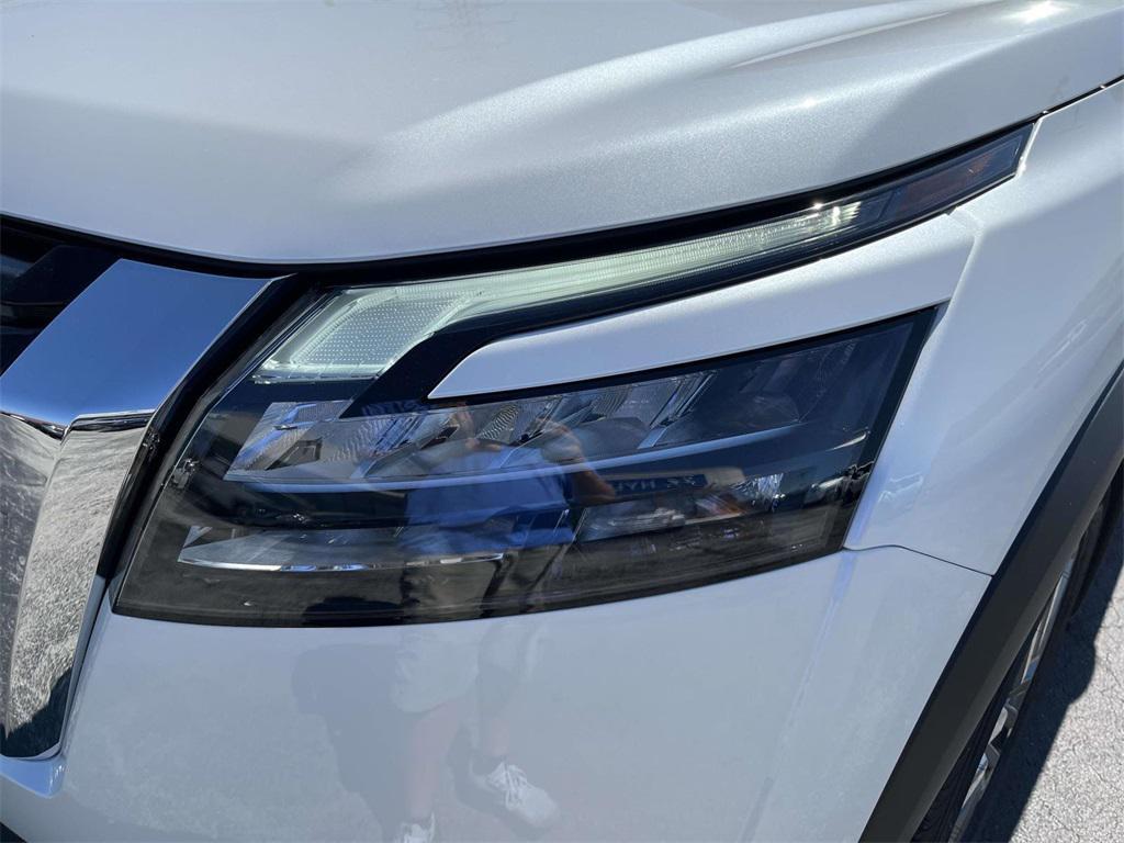new 2025 Nissan Pathfinder car, priced at $40,844