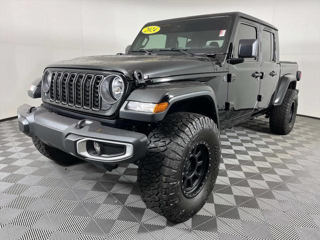 used 2024 Jeep Gladiator car, priced at $38,665