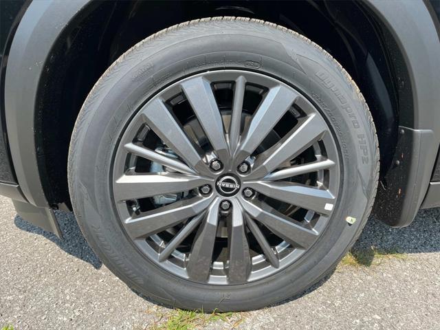 new 2025 Nissan Pathfinder car, priced at $45,176
