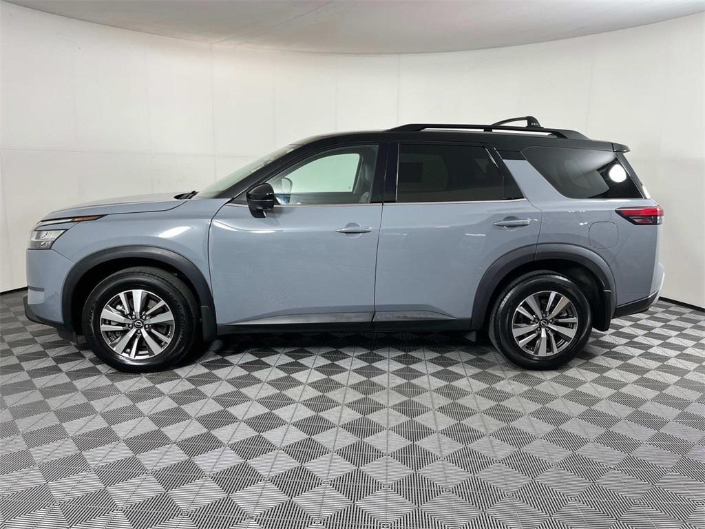used 2022 Nissan Pathfinder car, priced at $33,585