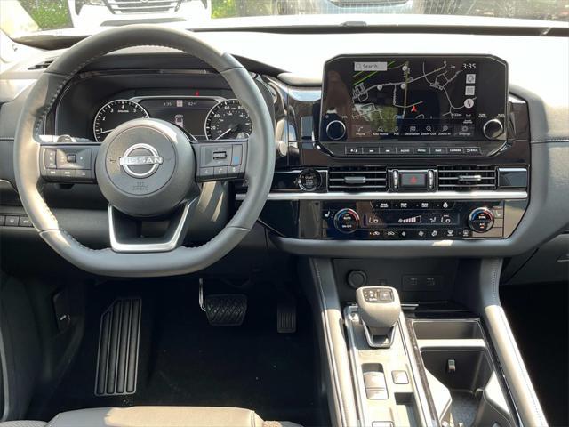 new 2025 Nissan Pathfinder car, priced at $43,223