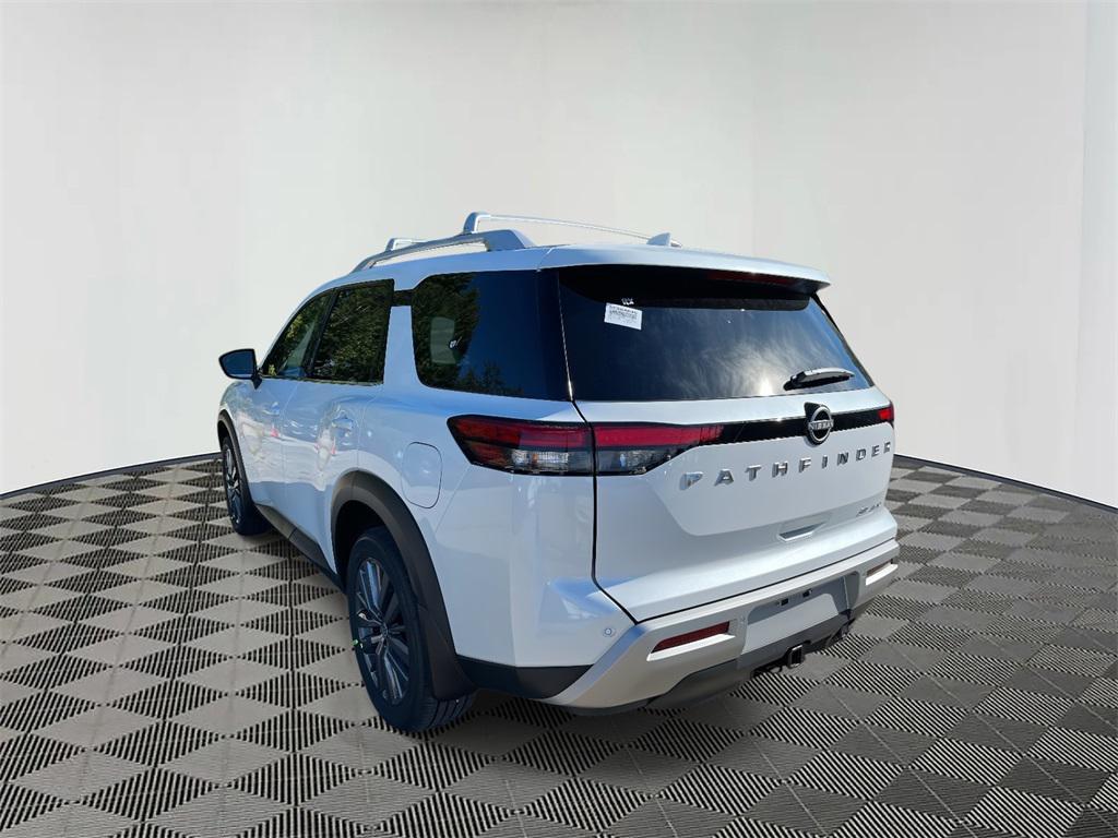 new 2025 Nissan Pathfinder car, priced at $46,123