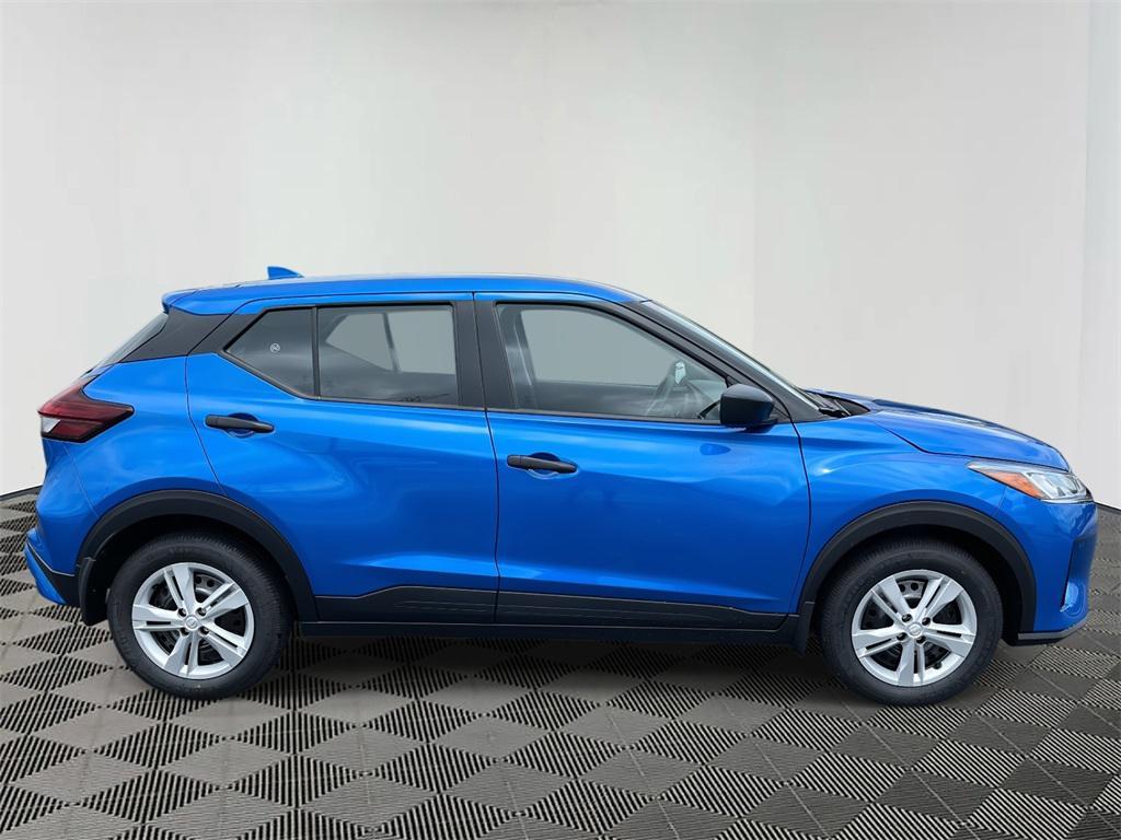 new 2025 Nissan Kicks car, priced at $21,949