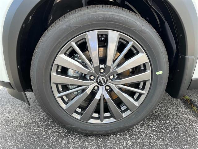 new 2025 Nissan Pathfinder car, priced at $45,532