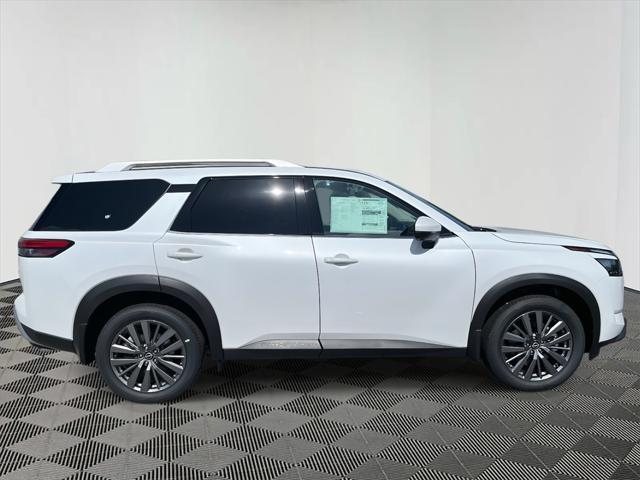 new 2025 Nissan Pathfinder car, priced at $45,532