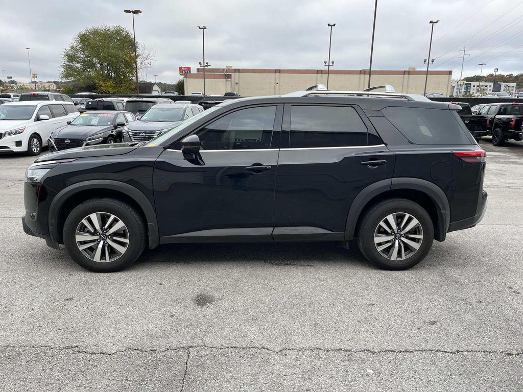 used 2024 Nissan Pathfinder car, priced at $35,489