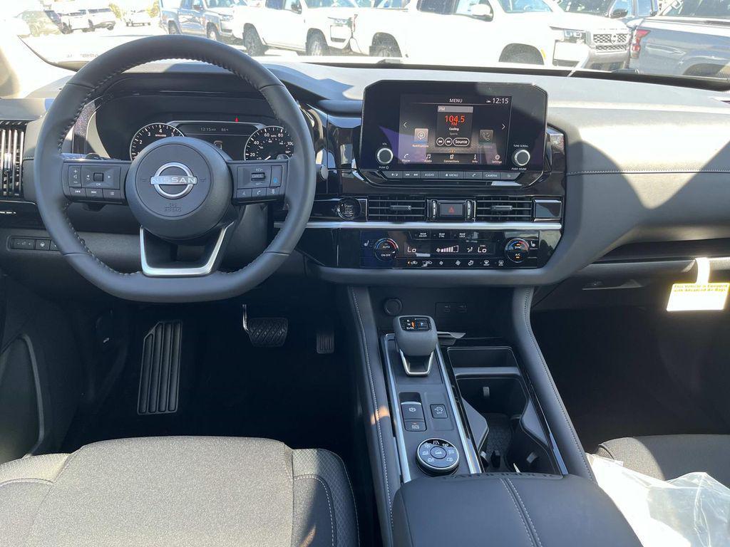 new 2025 Nissan Pathfinder car, priced at $37,089