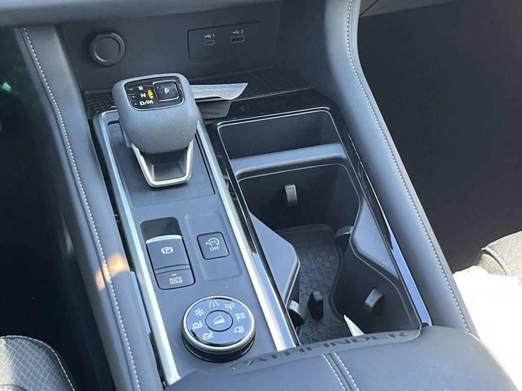 new 2025 Nissan Pathfinder car, priced at $37,089