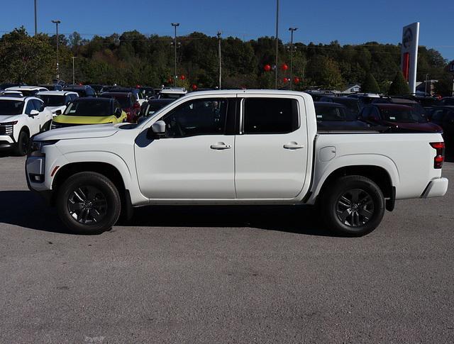 new 2025 Nissan Frontier car, priced at $40,657