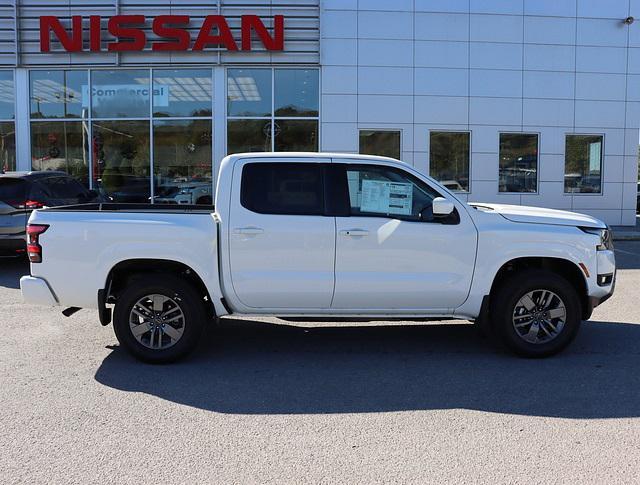 new 2025 Nissan Frontier car, priced at $40,657