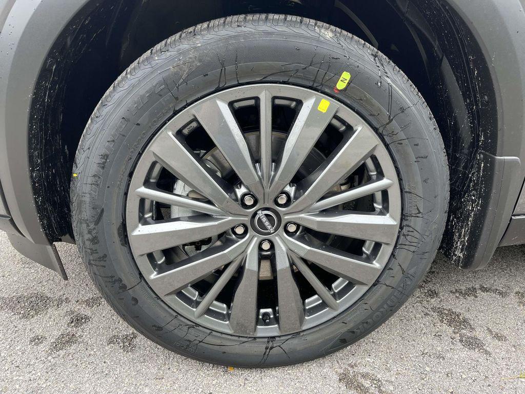 new 2025 Nissan Pathfinder car, priced at $37,640